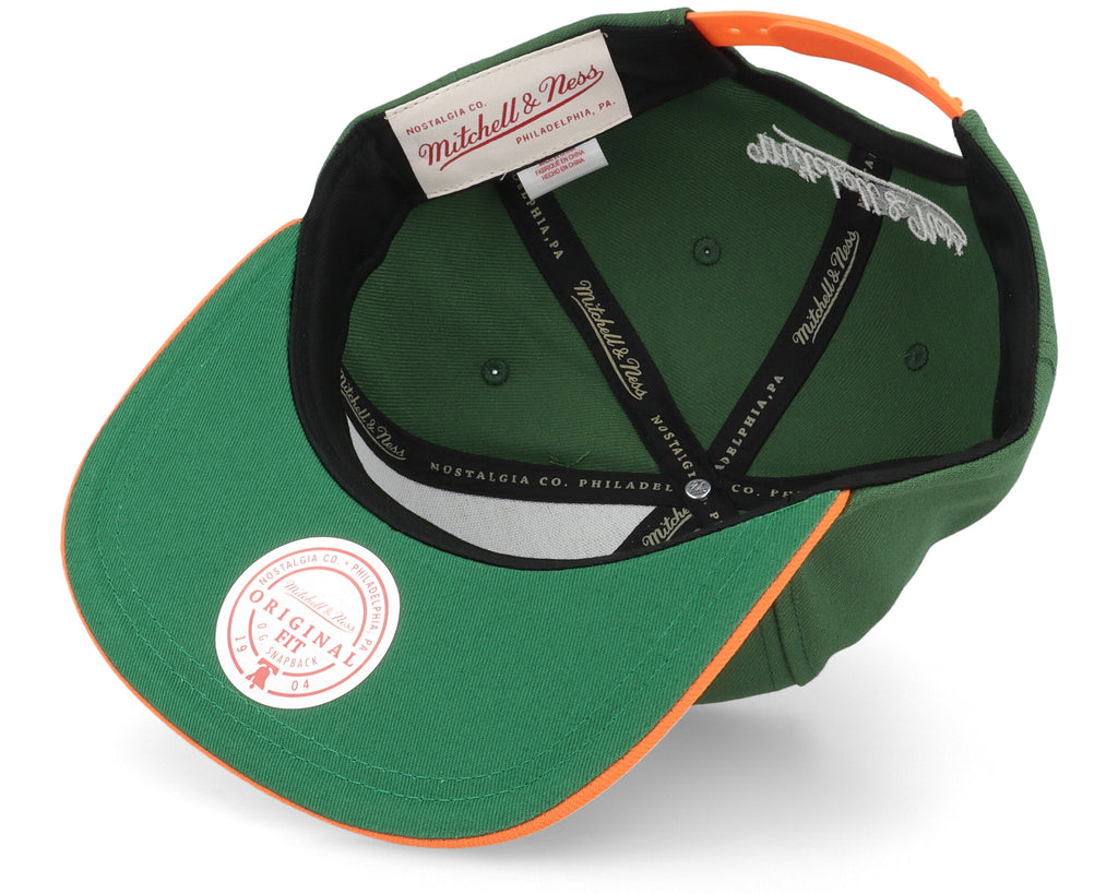 Mens Mitchell & Ness NCAA LOGO BILL SNAPBACK MIAMI