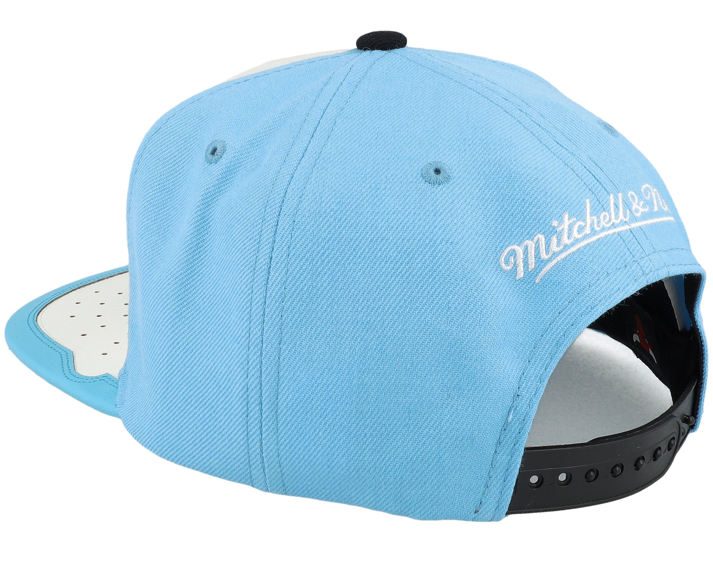 Mens Mitchell & Ness NBA DAY ONE SNAPBACK NBA BULLS