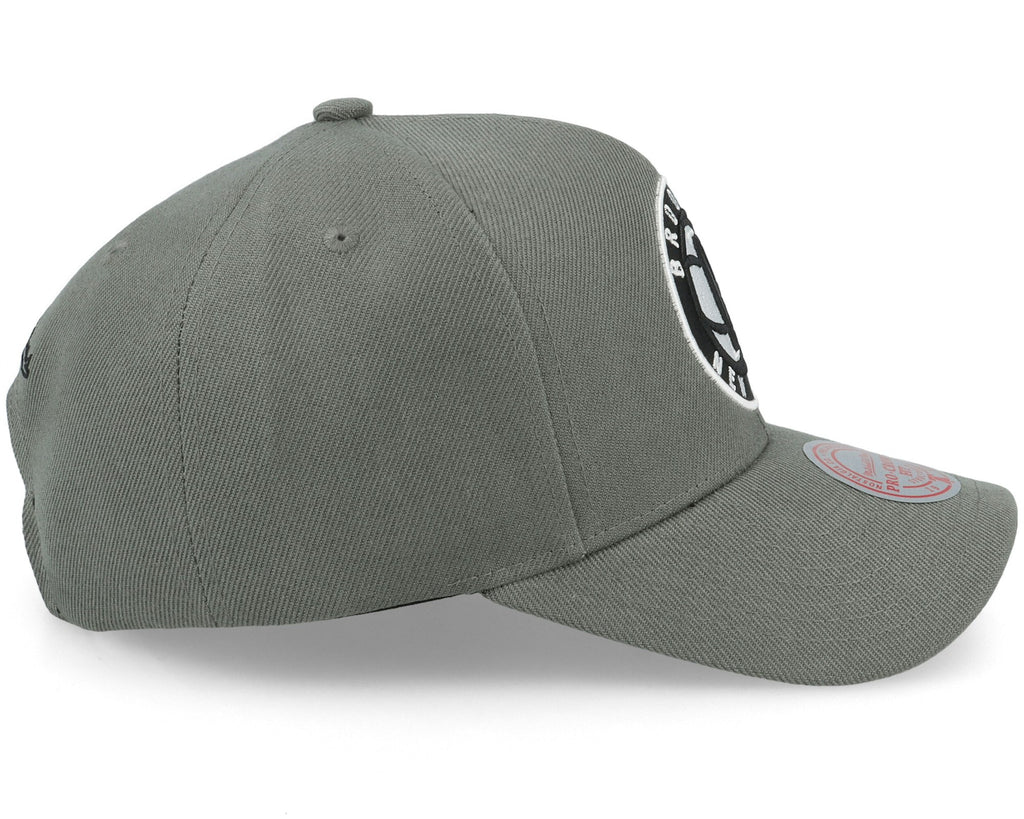 MENS MITCHELL & NESS NBA SECONDARY ROSES PRO SNAPBACK NETS - GREY