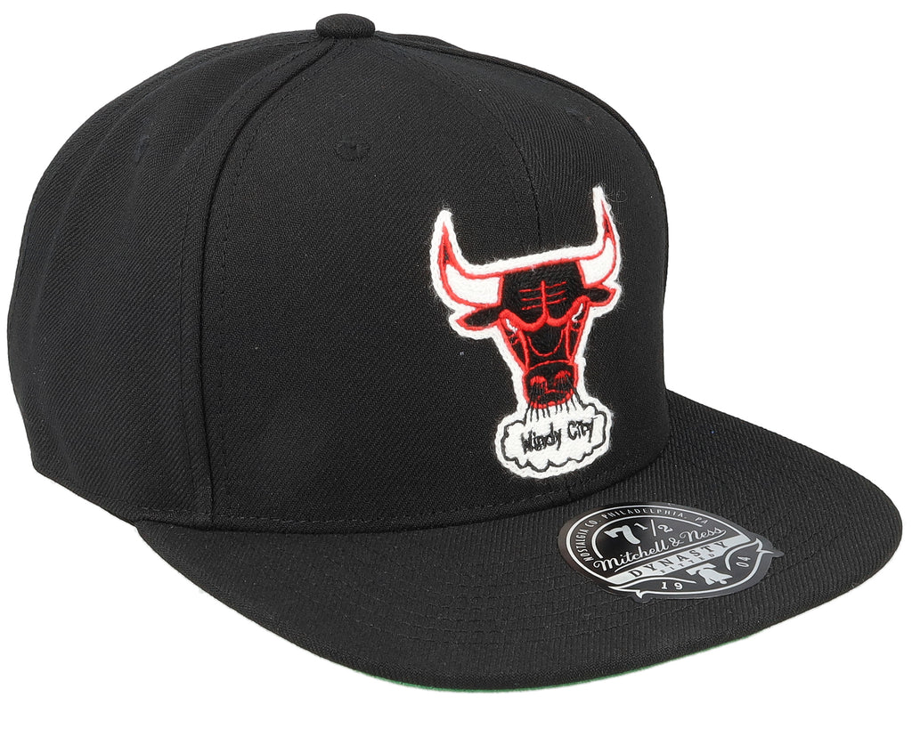 MENS MITCHELL & NESS NBA CHAINSTITCH FITTED HWC BULLS - BLACK
