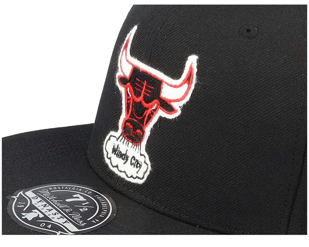 MENS MITCHELL & NESS NBA CHAINSTITCH FITTED HWC BULLS - BLACK