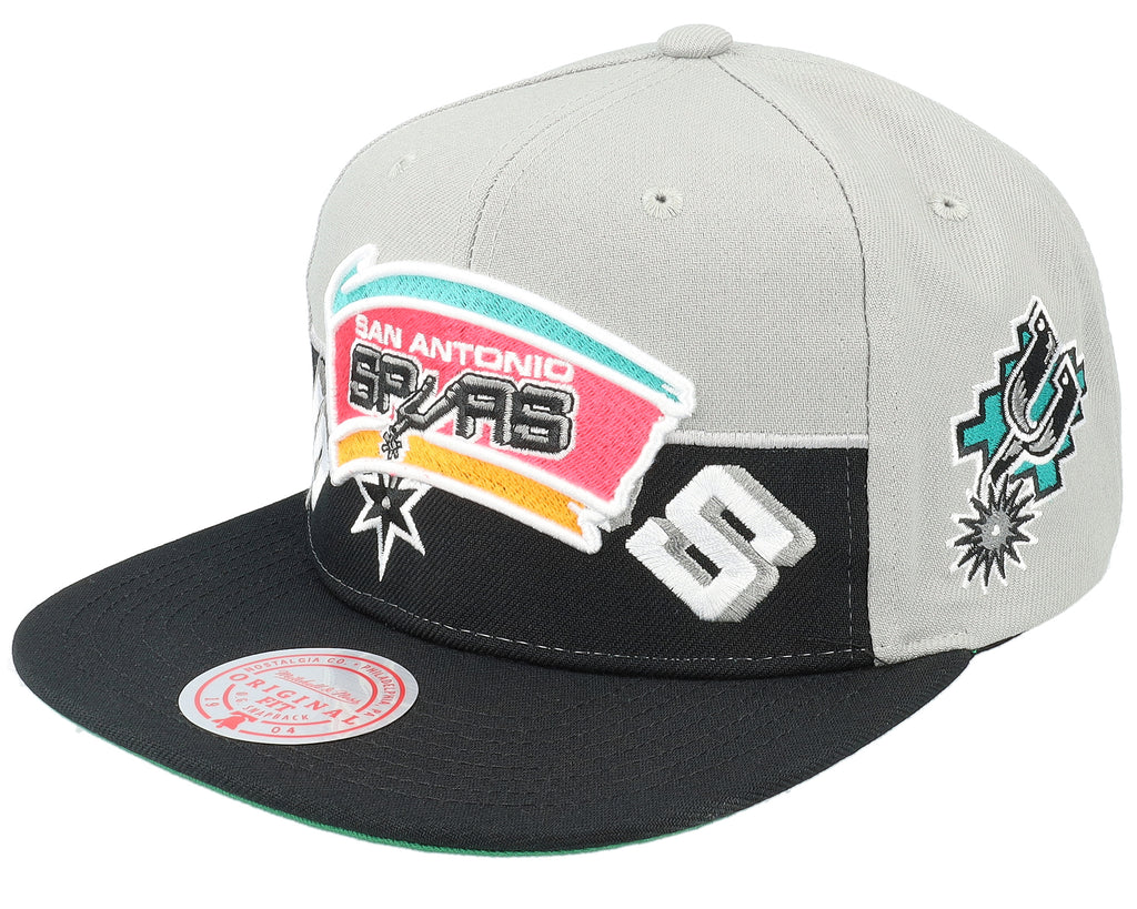 Mens Mitchell & Ness NBA HALF N HALF SNAPBACK HWC SPURS