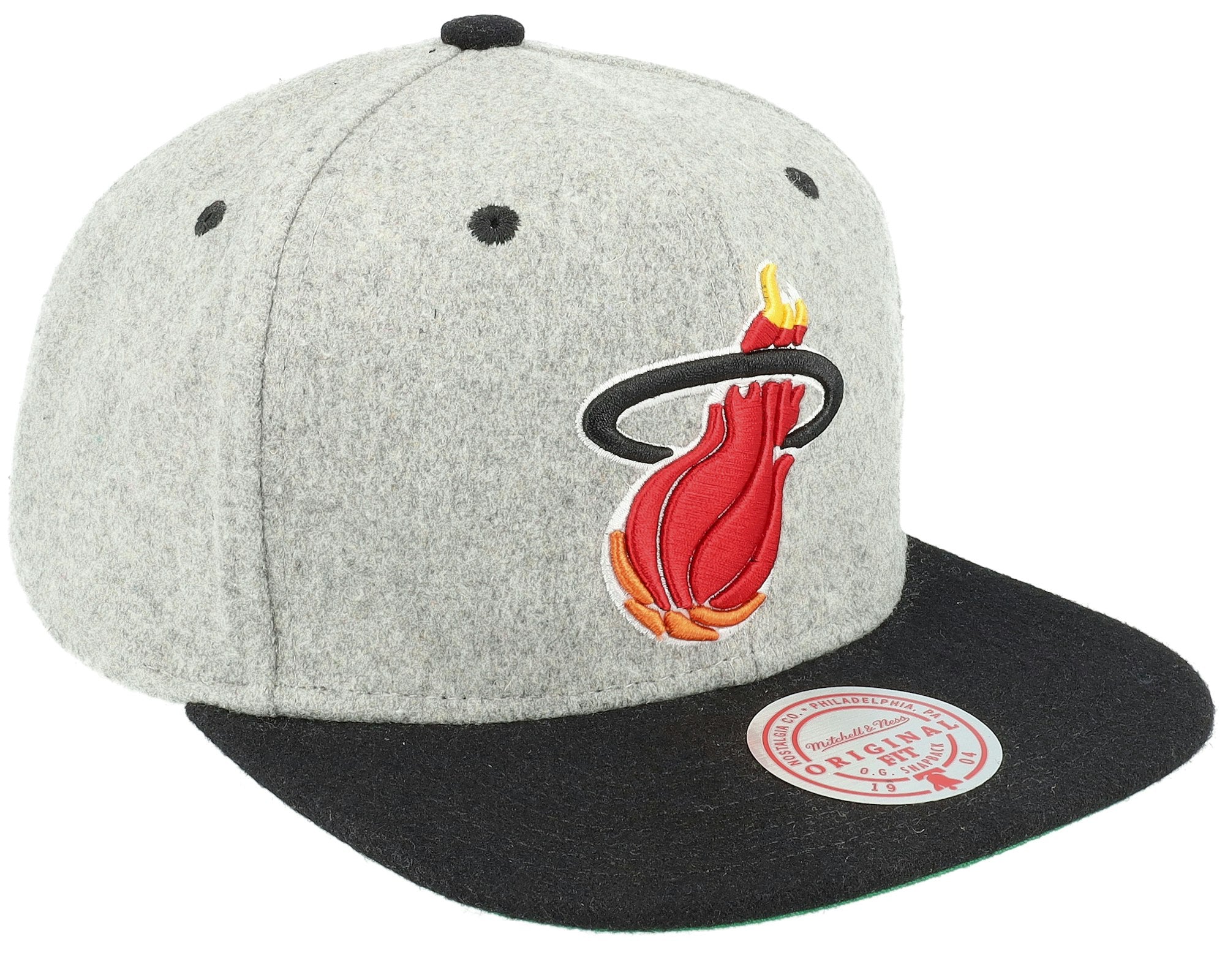 MENS MITCHELL & NESS NBA MELTON PATCH SNAPBACK HWC HEAT - GREY