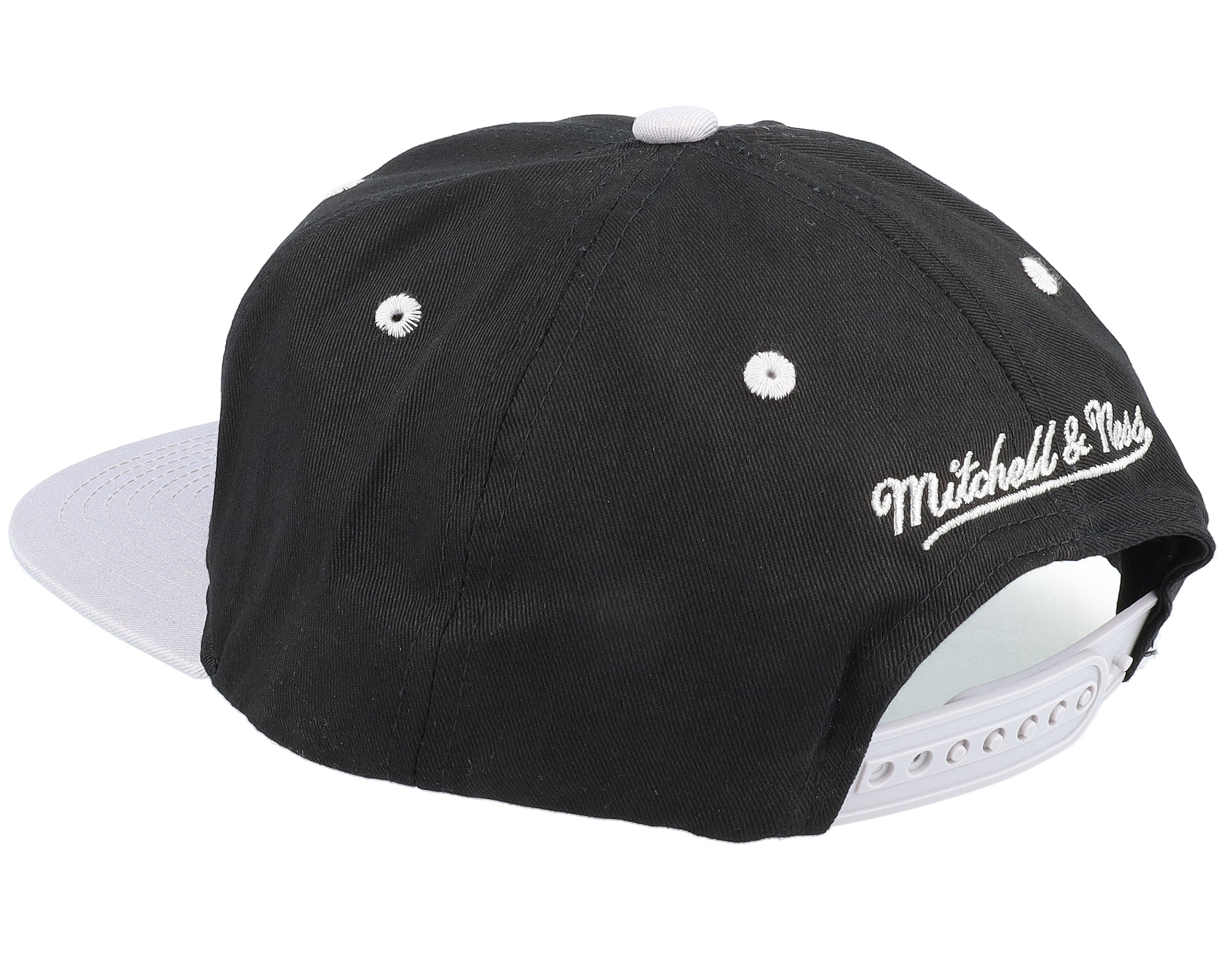 Mens Mitchell & Ness NBA VARSITY LETTER SNAPBACK HWC SPURS