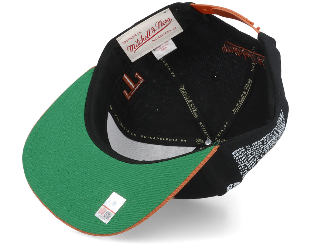 Mens Mitchell & Ness NCAA TEAM ORIGINS SNAPBACK AUSTIN