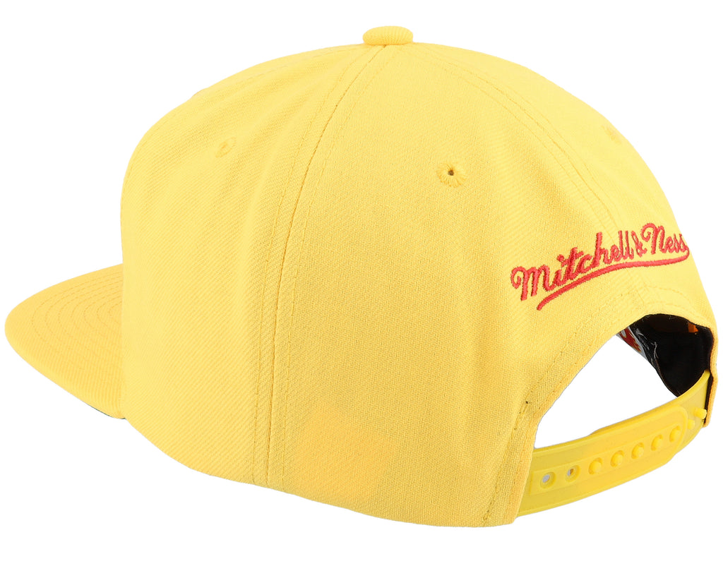 Mens Mitchell & Ness NHL ALTERNATE FLIP SNAPBACK FLAMES