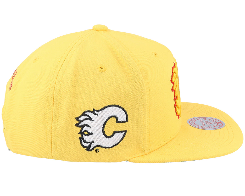 Mens Mitchell & Ness NHL ALTERNATE FLIP SNAPBACK FLAMES