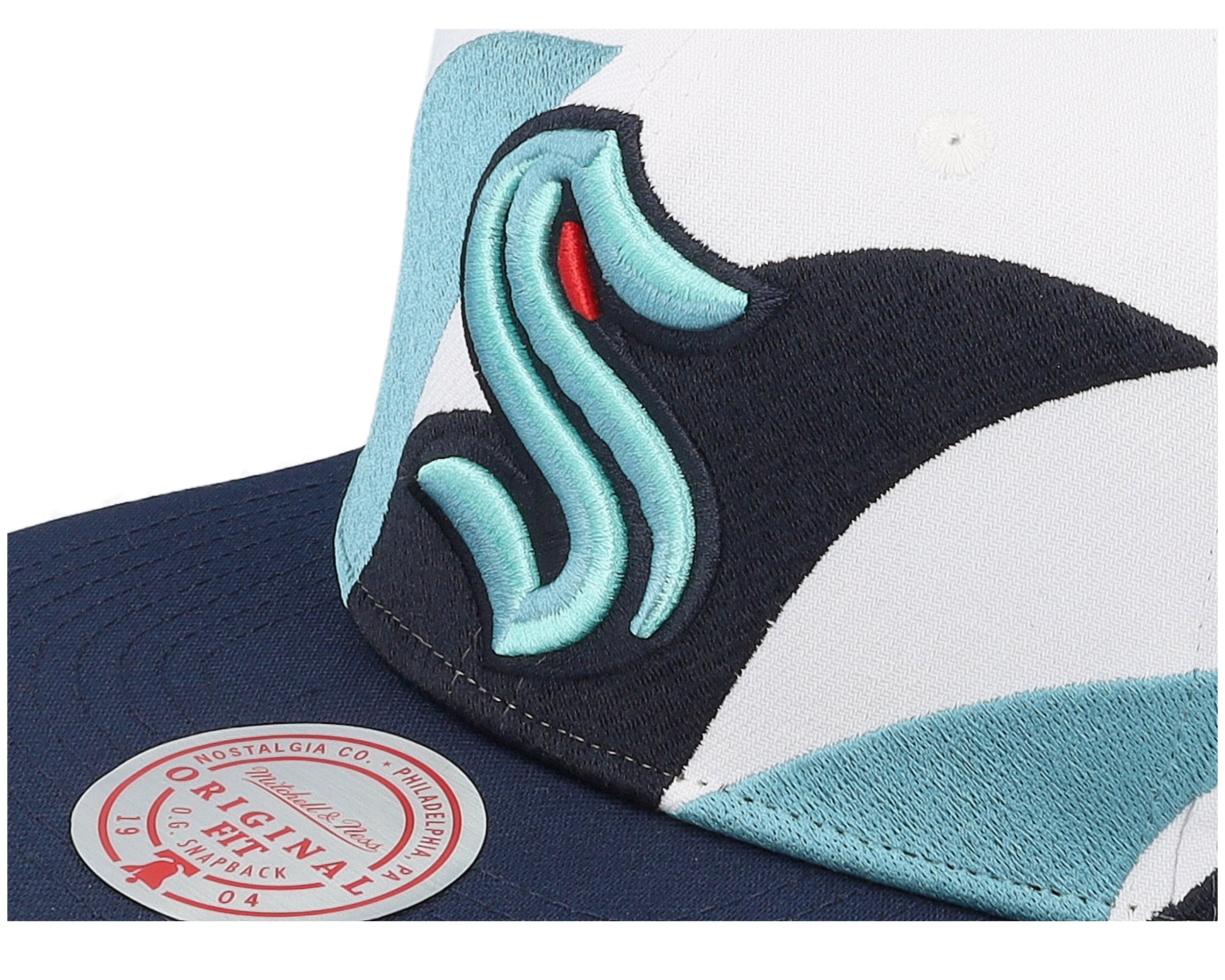 Mens Mitchell & Ness NHL VINTAGE SHARKTOOTH SNAPBACK KRAKEN