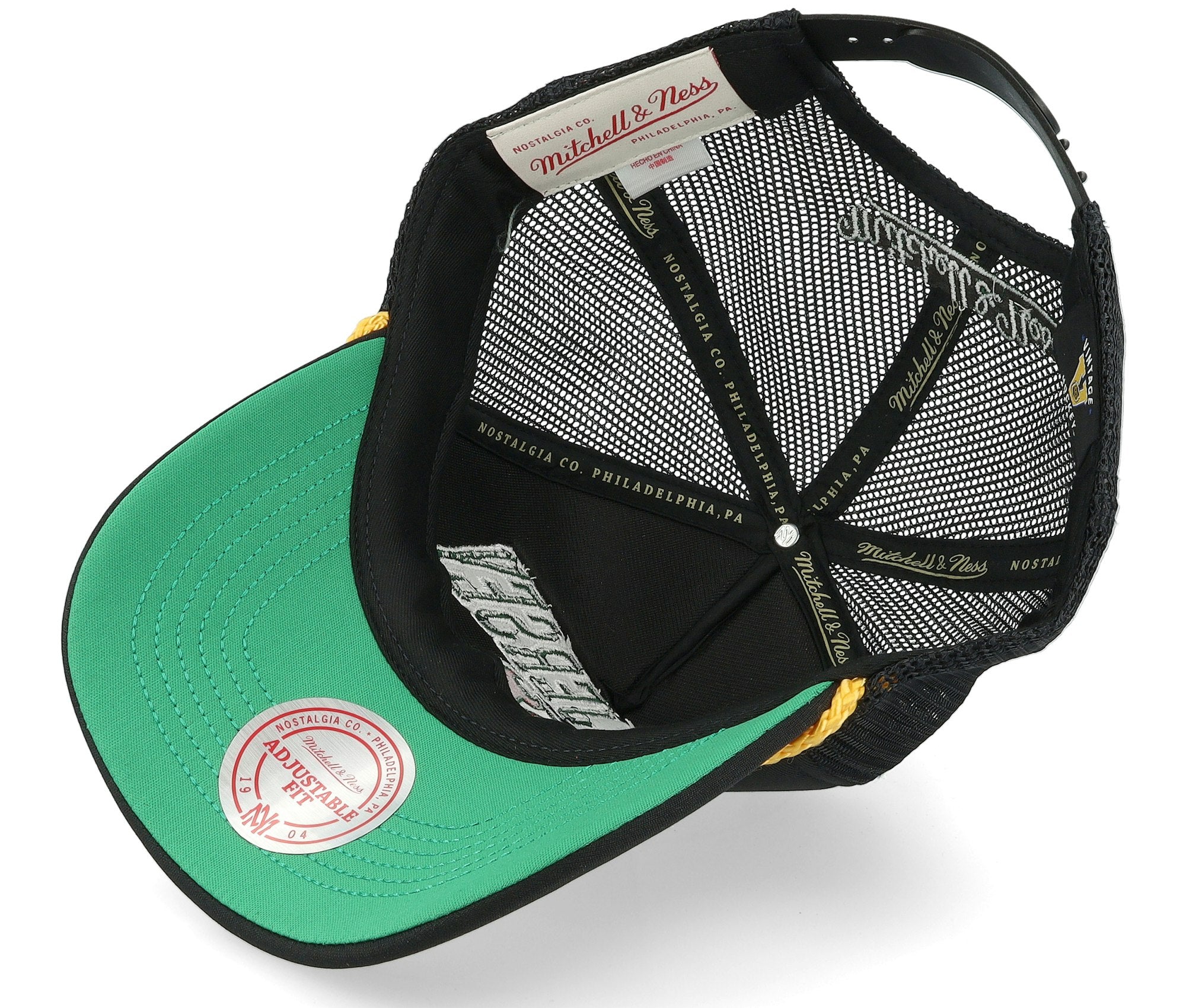 MENS MITCHELL & NESS NHL GOLD LEAF TRUCKER VNTG DEVILS - BLACK