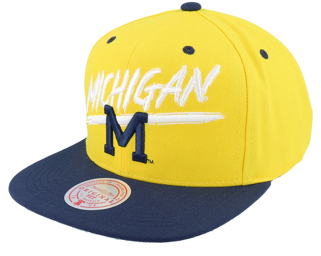 Mens Mitchell & Ness NCAA TRANSCRIPT SNAPBACK MICHIGAN