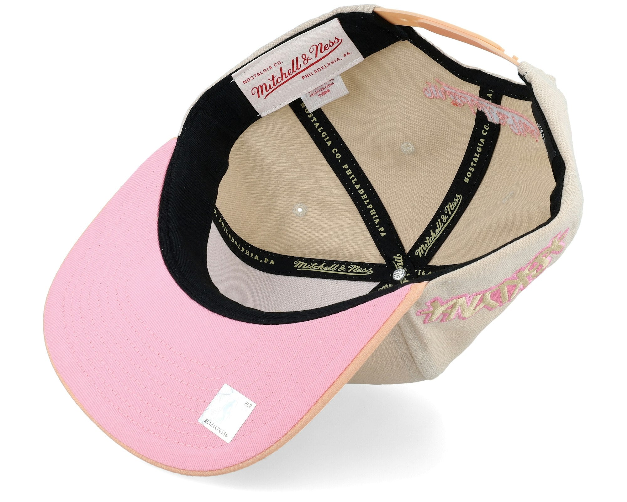 MENS MITCHELL & NESS NBA LOVERS LANE SNAPBACK NETS - OFF WHITE