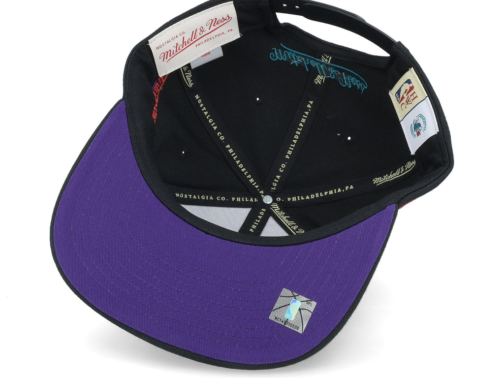 Mens MITCHELL & NESS NBA DROP IT SNAPBACK HWC HORNETS