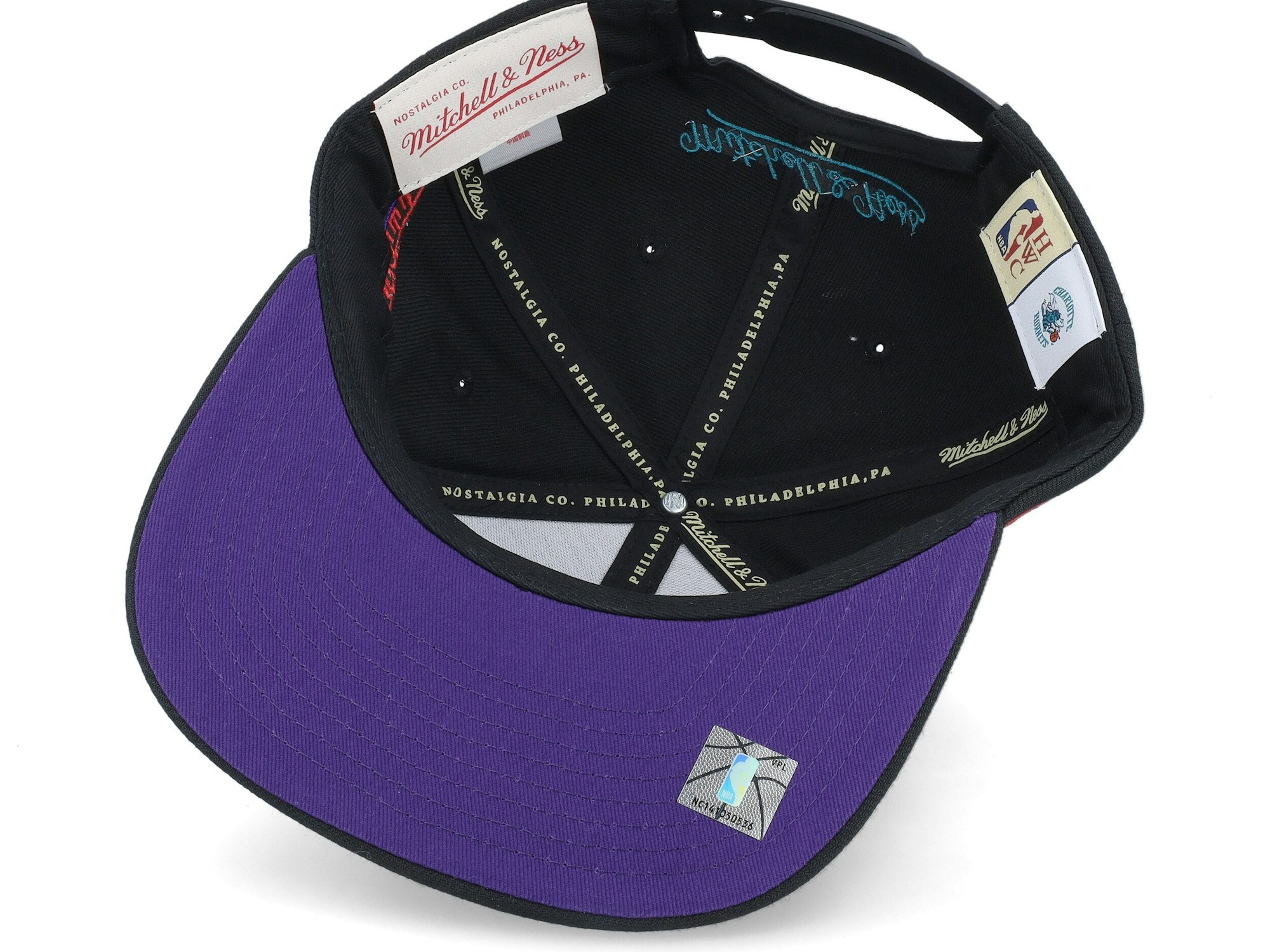 Mens MITCHELL & NESS NBA DROP IT SNAPBACK HWC HORNETS