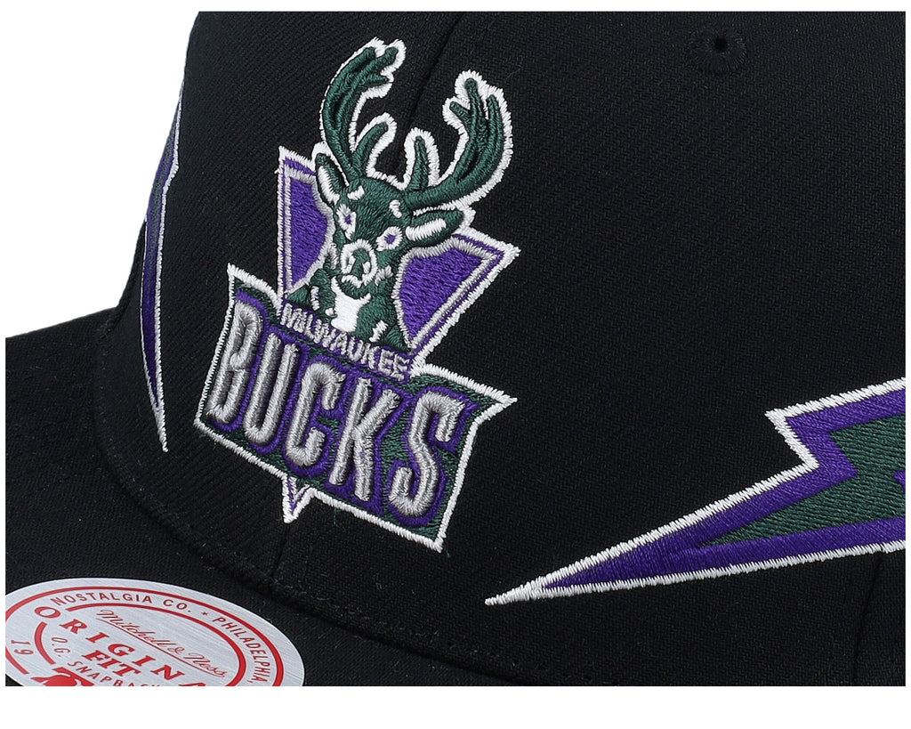 Mens Mitchell & Ness NBA DOUBLE TROUBLE SNAPBACK HWC BUCKS