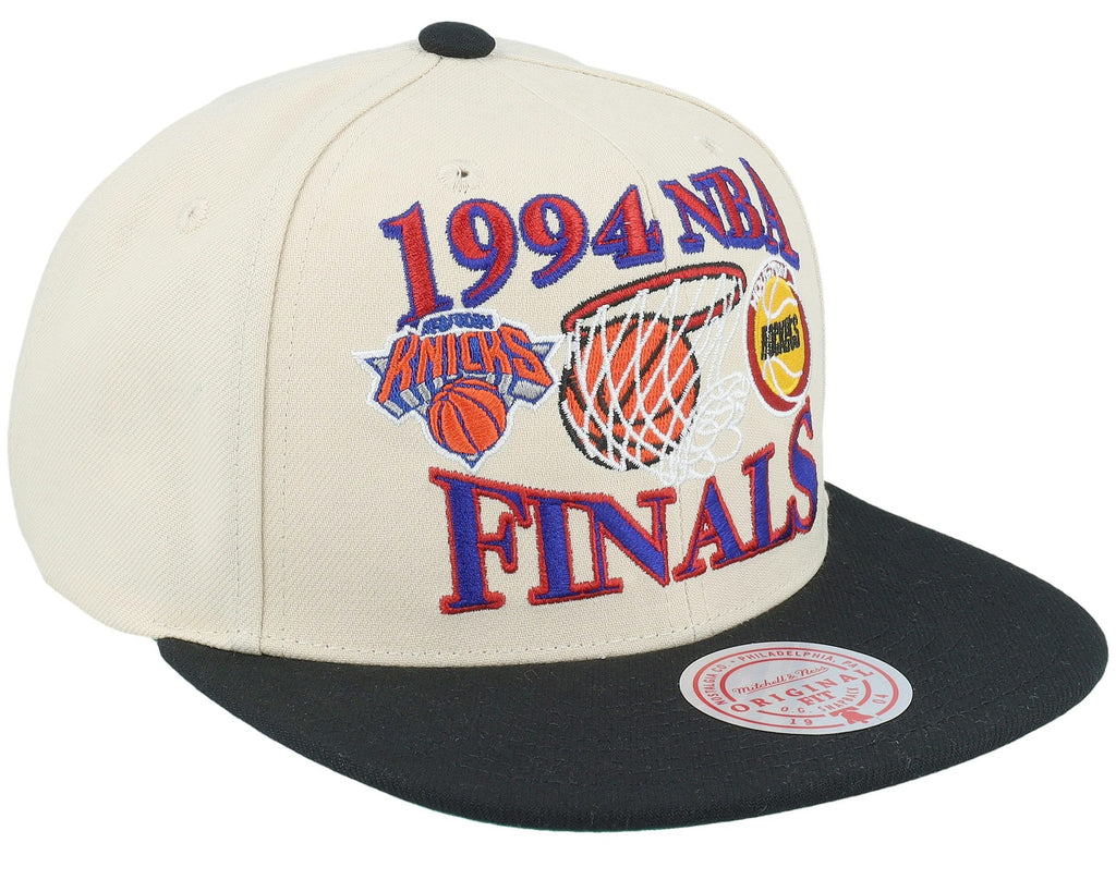 MENS MITCHELL & NESS NBA FINALS REMIX SNAPBACK ROCKETS VS. KNICKS - OFF WHITE