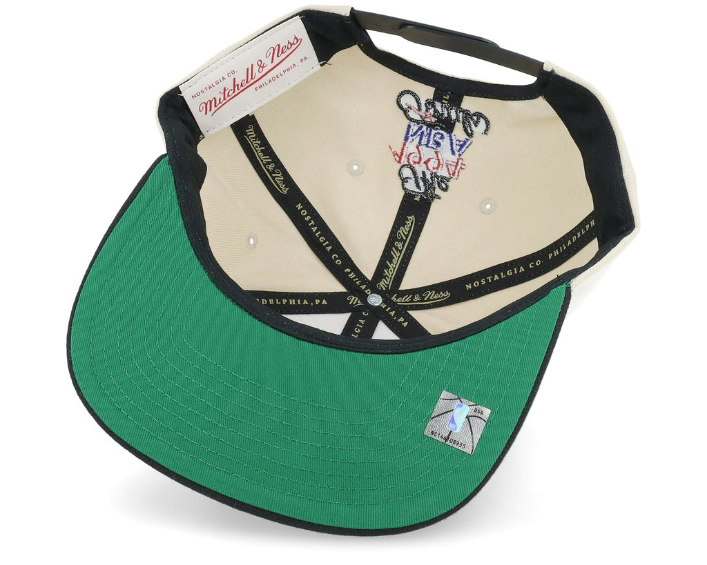 MENS MITCHELL & NESS NBA FINALS REMIX SNAPBACK ROCKETS VS. KNICKS - OFF WHITE