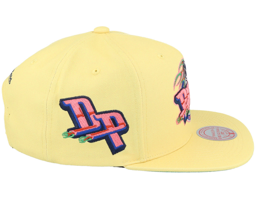 MENS MITCHELL & NESS NBA SO FRESH SNAPBACK HWC PISTONS - ORANGE