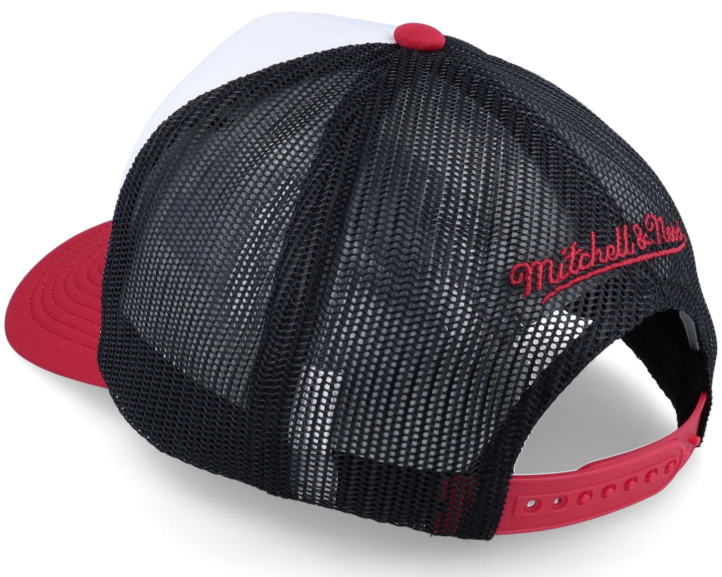 MENS MITCHELL & NESS NBA CHAMPS FEST TRUCKER HWC BULLS - WHITE