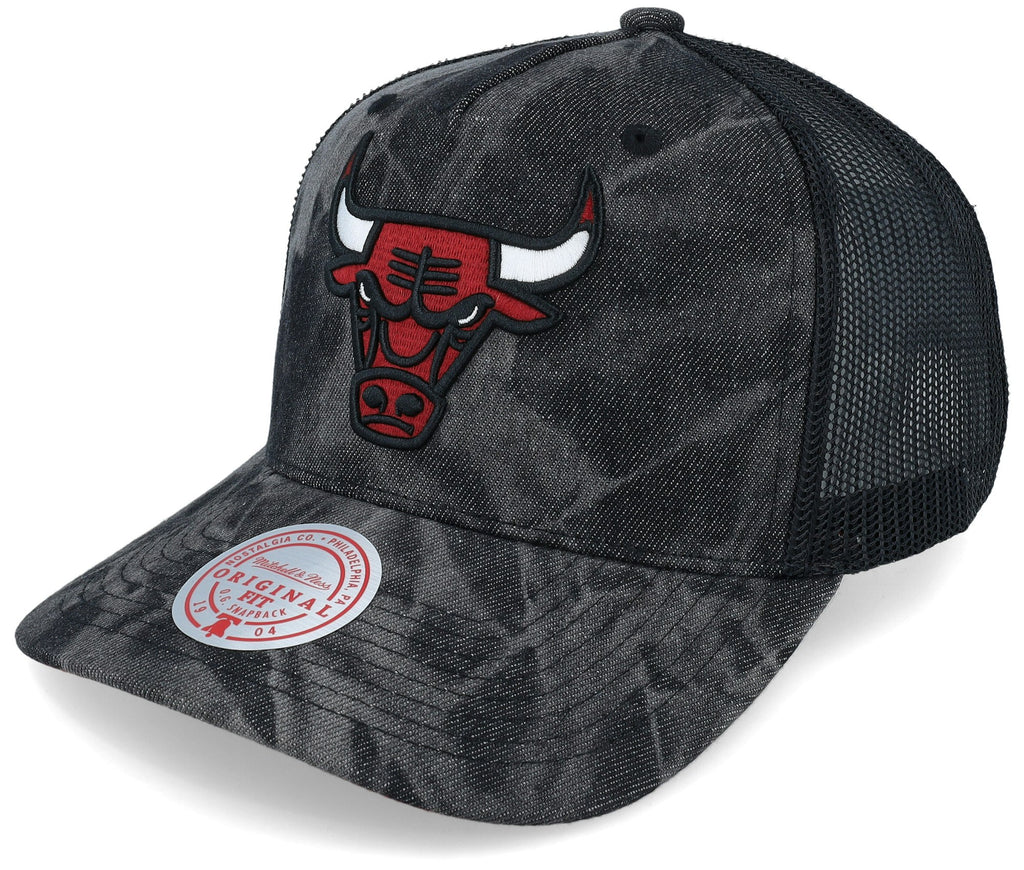 MENS MITCHELL & NESS NBA BURNT ENDS TRUCKER BULLS - BLACK