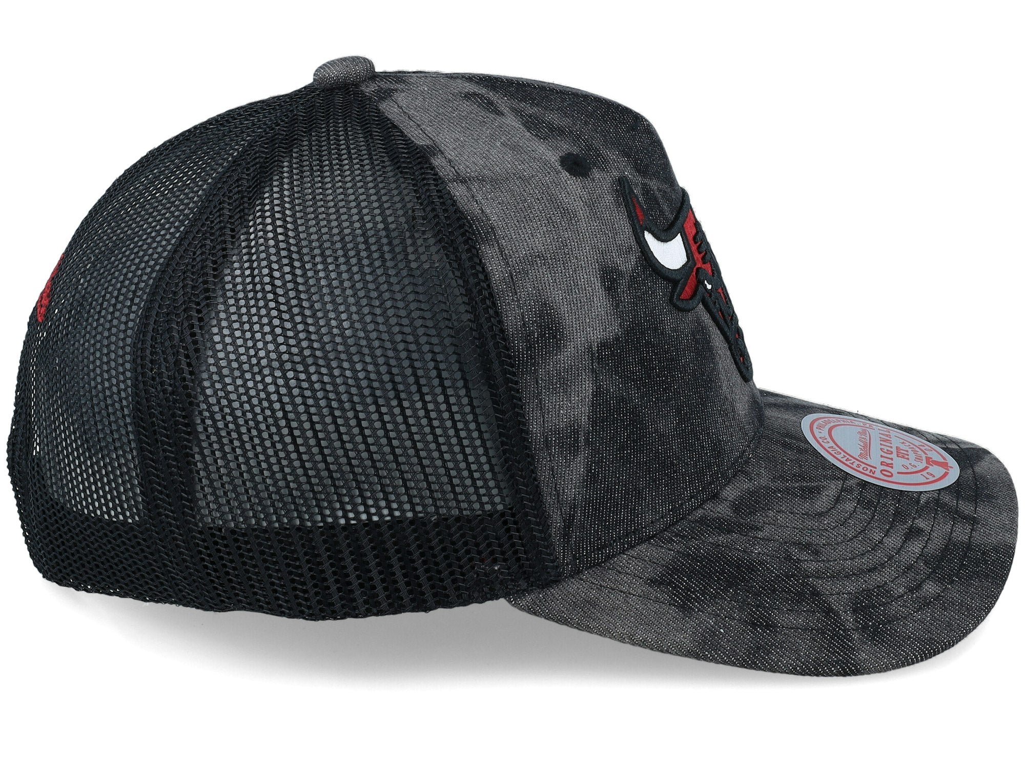 MENS MITCHELL & NESS NBA BURNT ENDS TRUCKER BULLS - BLACK