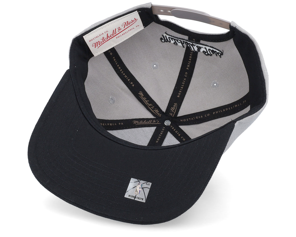 Mens Mitchell & Ness NBA TOP LETTER SNAPBACK NETS