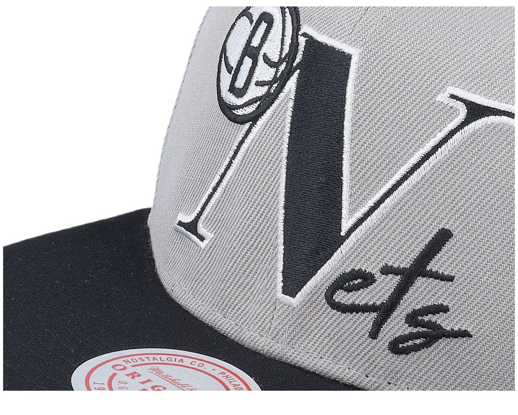 Mens Mitchell & Ness NBA TOP LETTER SNAPBACK NETS