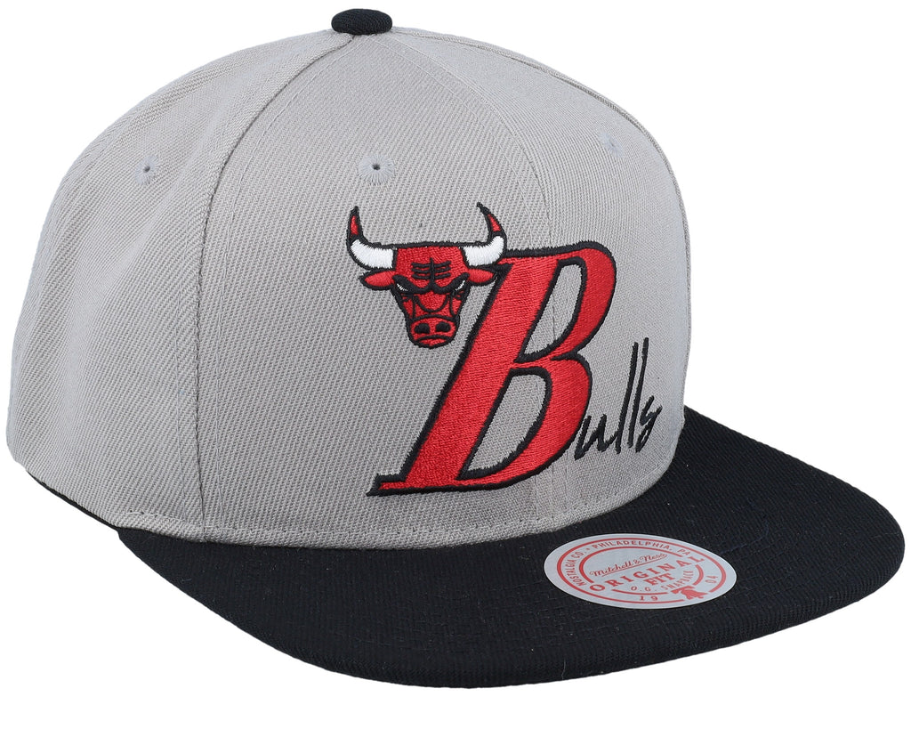Mens Mitchell & Ness NBA TOP LETTER SNAPBACK BULLS