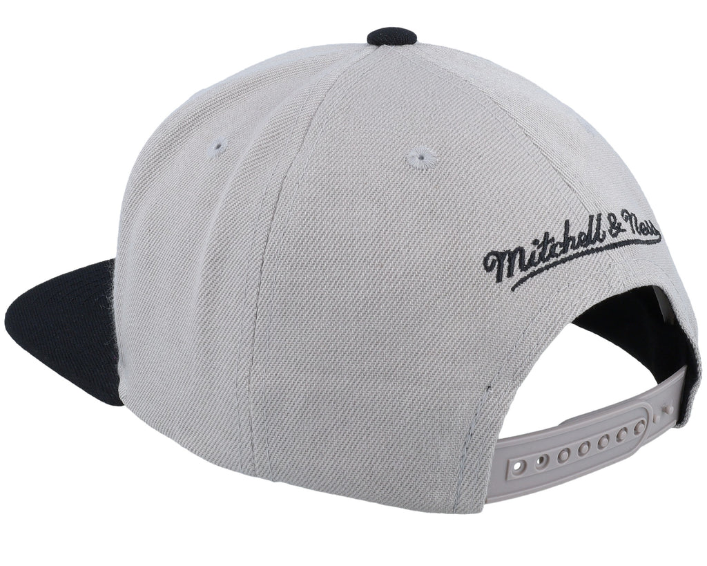 Mens Mitchell & Ness NBA TOP LETTER SNAPBACK LAKERS