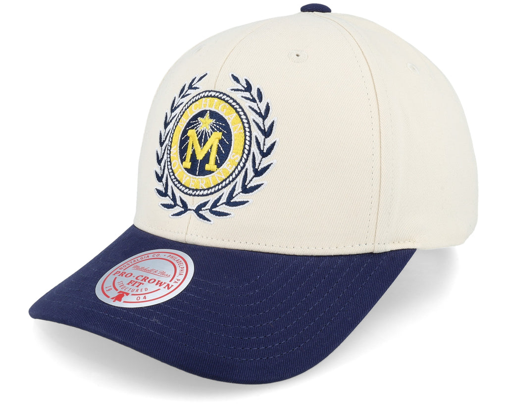 Mens Mitchell & Ness NCAA COLLEGIATE PRO SNAPBACK V MICHIGAN