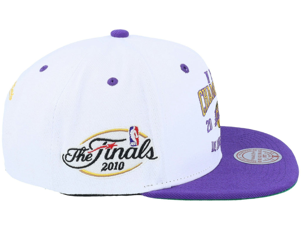 MENS MITCHELL & NESS NBA CHAMP SERIES SNAPBACK LAKERS - WHITE