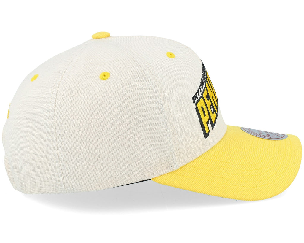 MENS MITCHELL & NESS NHL RETRO TYPE PRO SNAPBACK VNTG PENGUINS - OFF WHITE