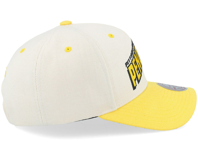 MENS MITCHELL & NESS NHL RETRO TYPE PRO SNAPBACK VNTG PENGUINS - OFF WHITE