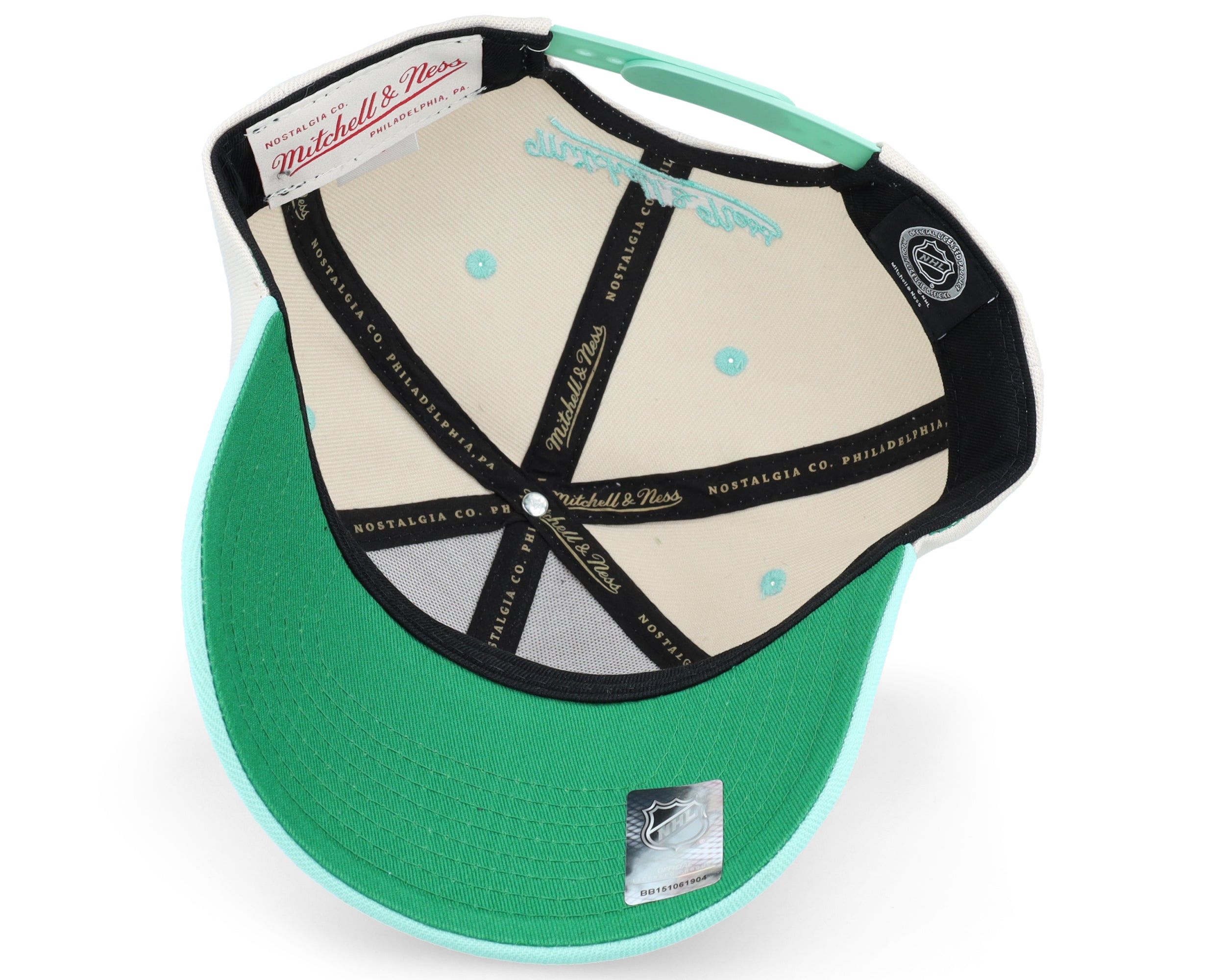 Mens Mitchell & Ness NHL RETRO TYPE PRO SNAPBACK KRAKEN