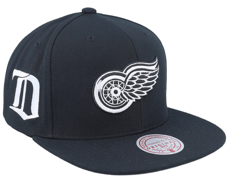Mens Mitchell & Ness NHL EVERGREEN BLACK WHITE SNAPBACK VNTG RED WINGS