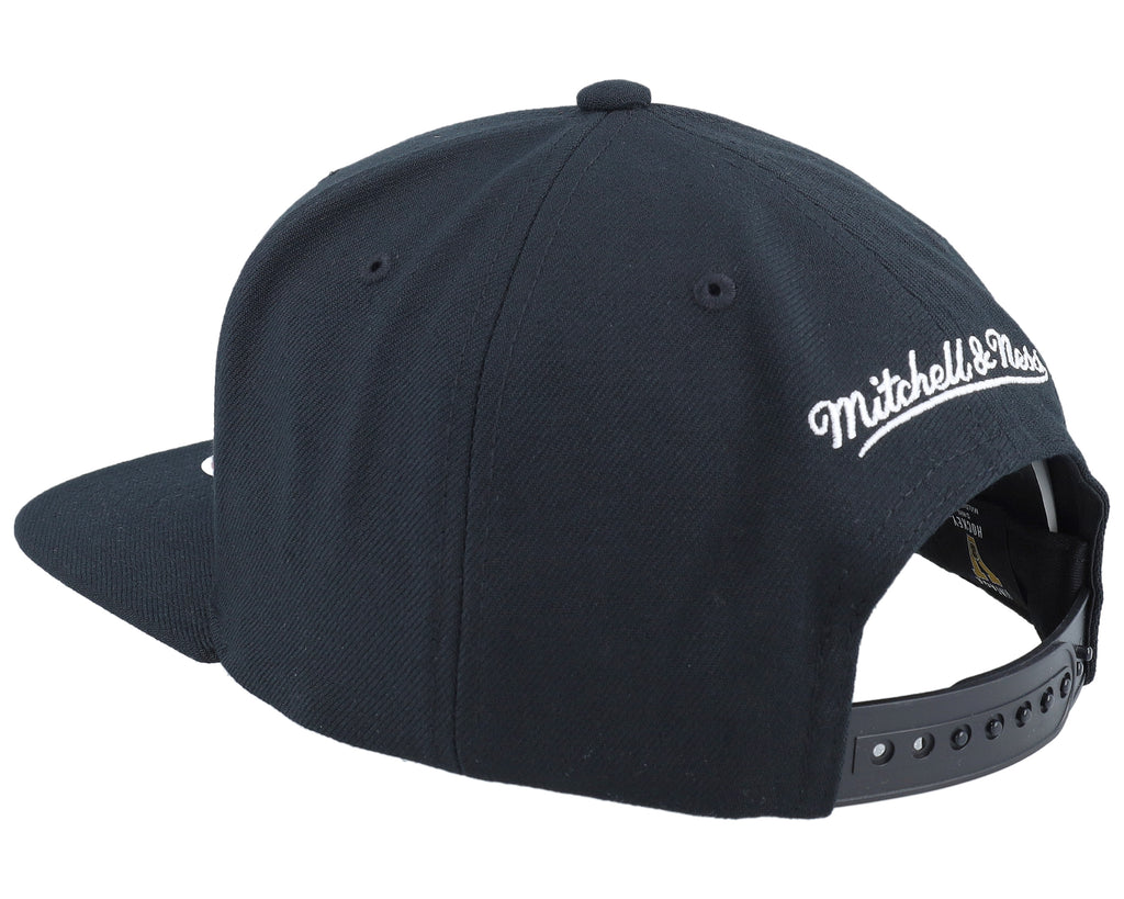 Mens Mitchell & Ness NHL EVERGREEN BLACK WHITE SNAPBACK VNTG RED WINGS