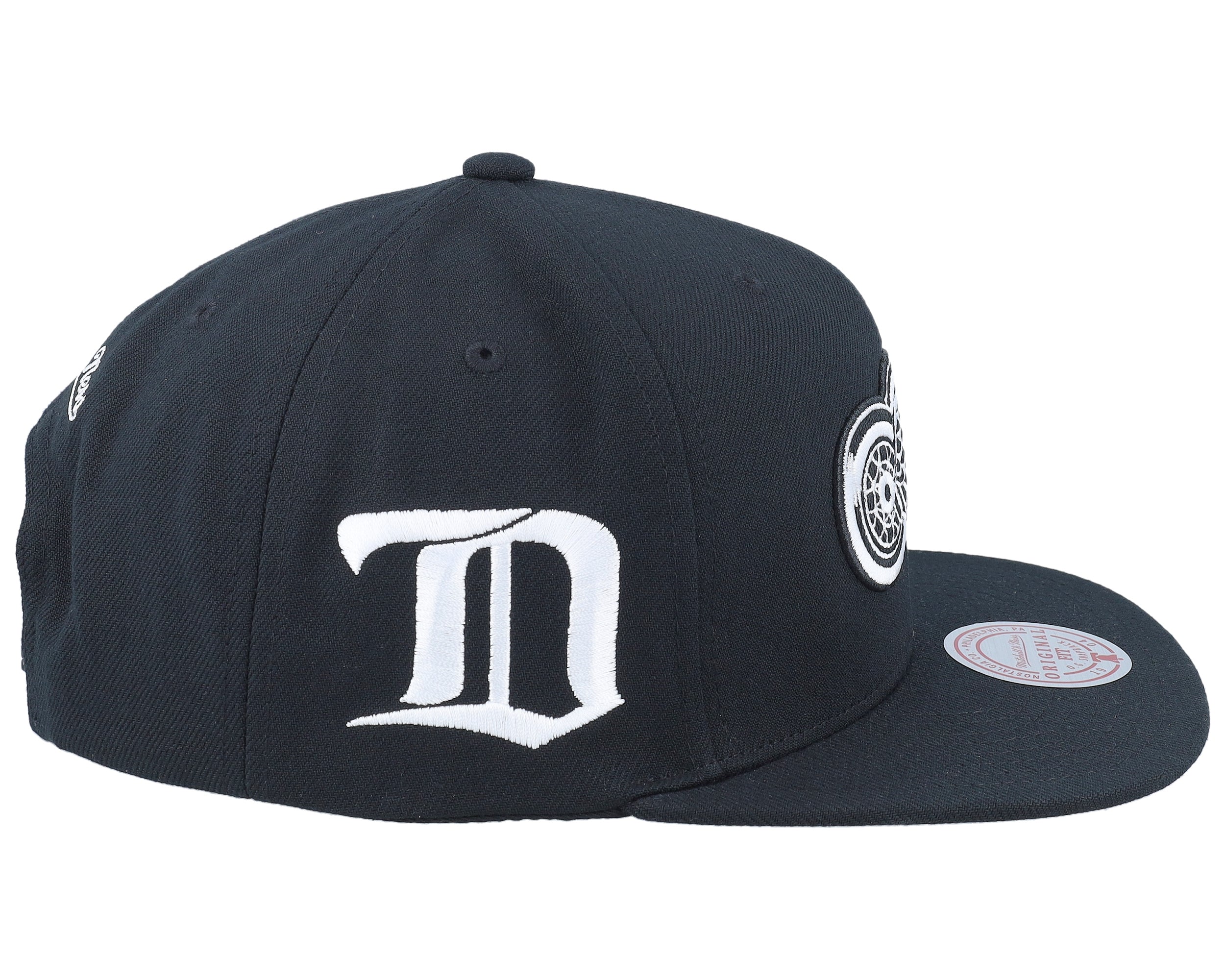 Mens Mitchell & Ness NHL EVERGREEN BLACK WHITE SNAPBACK VNTG RED WINGS