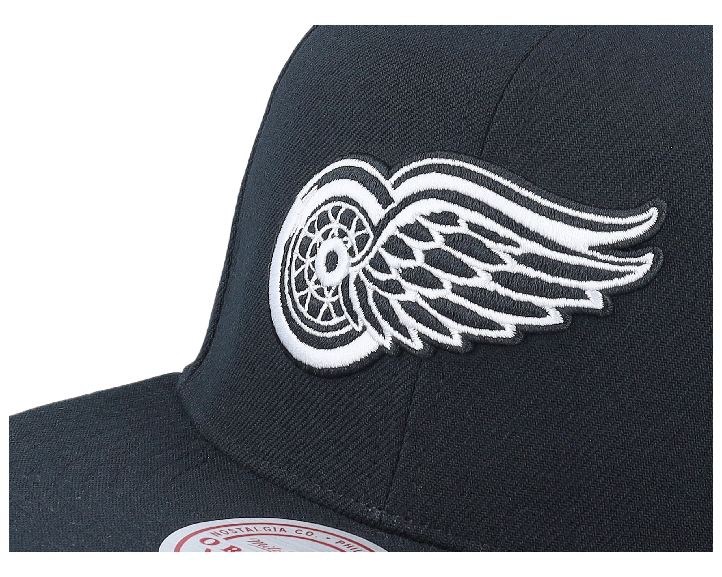 Mens Mitchell & Ness NHL EVERGREEN BLACK WHITE SNAPBACK VNTG RED WINGS