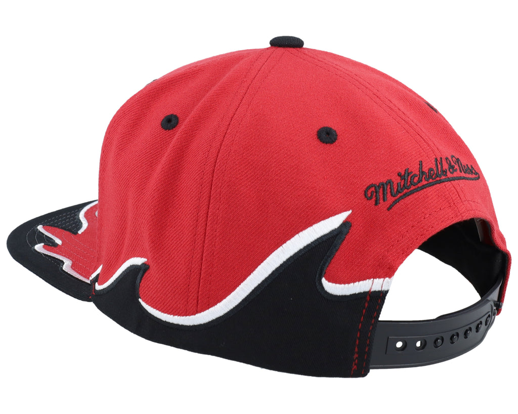 Mens Mitchell & Ness NBA RISING TIDE SNAPBACK BULLS
