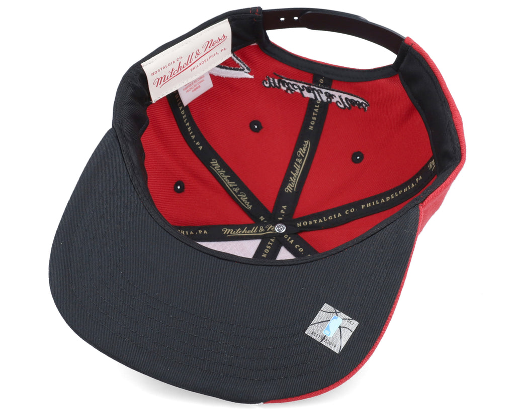 Mens Mitchell & Ness NBA RISING TIDE SNAPBACK BULLS