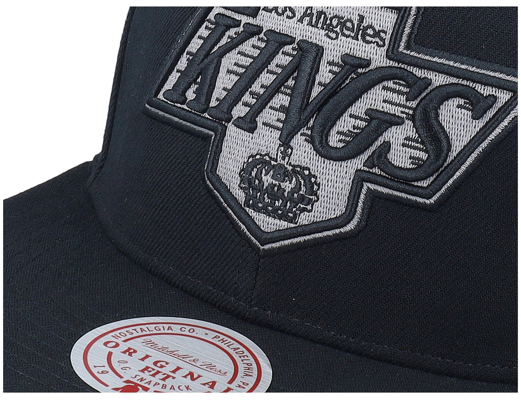[HS8582-LAKBLCK] MENS MITCHELL & NESS NHL CONFERENCE PATCH SNAPBACK VNTG KINGS