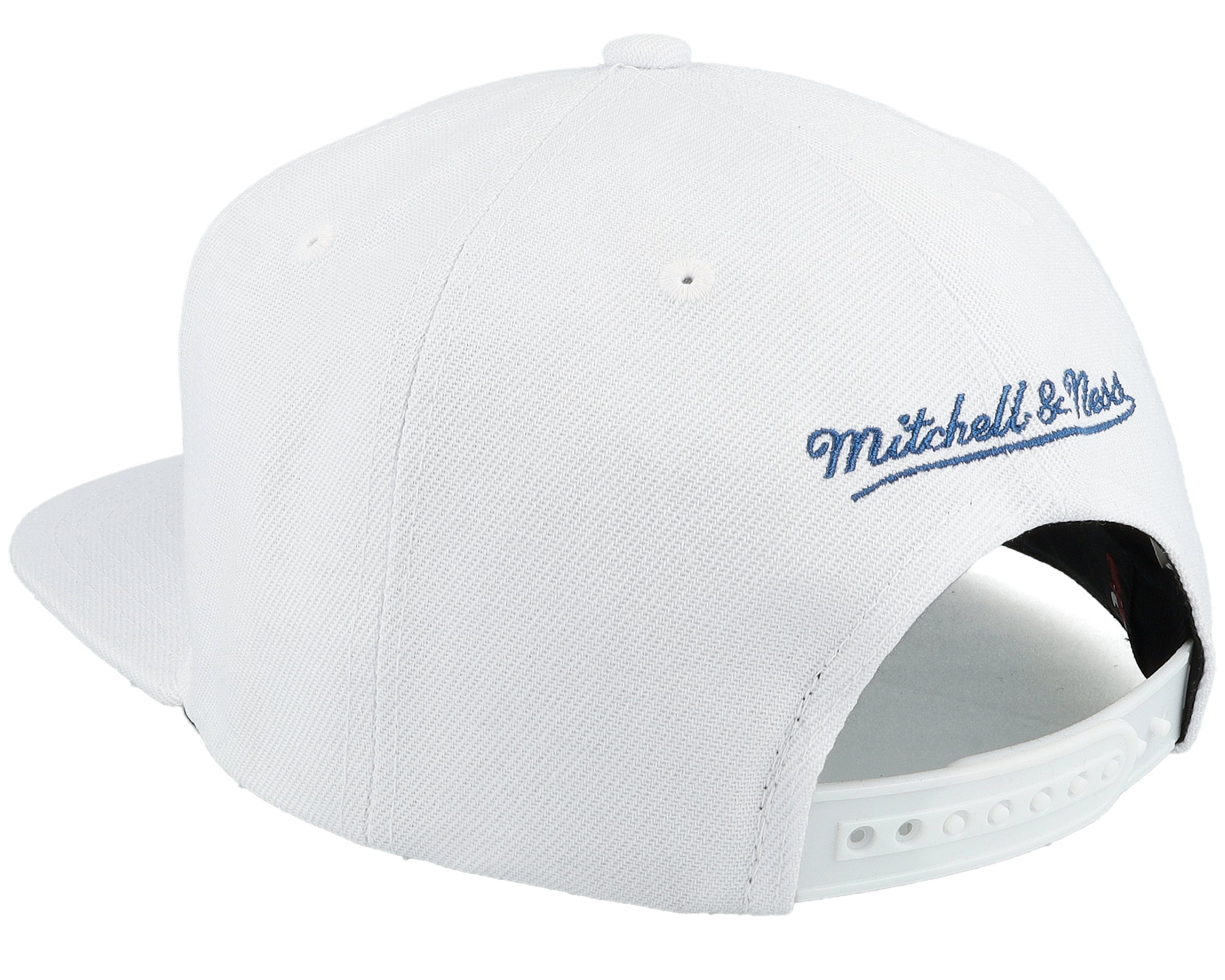 Mens Mitchell & Ness NBA 97 CHAMP FLIPSIDE SNAPBACK HWC BULLS