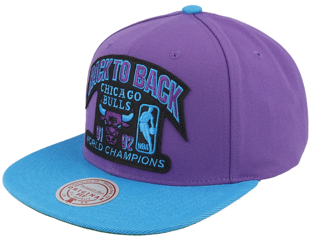 Mens Mitchell & Ness NBA 91-92 CHAMP FLIPSIDE SNAPBACK HWC BULLS
