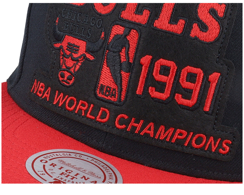 Mens Mitchell & Ness NBA 91 CHAMP FLIPSIDE SNAPBACK HWC BULLS