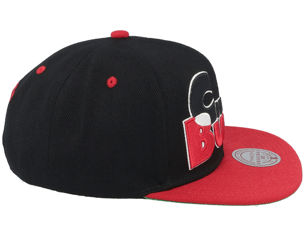 Mens Mitchell & Ness NBA TEXT STACK 1 SNAPBACK BULLS