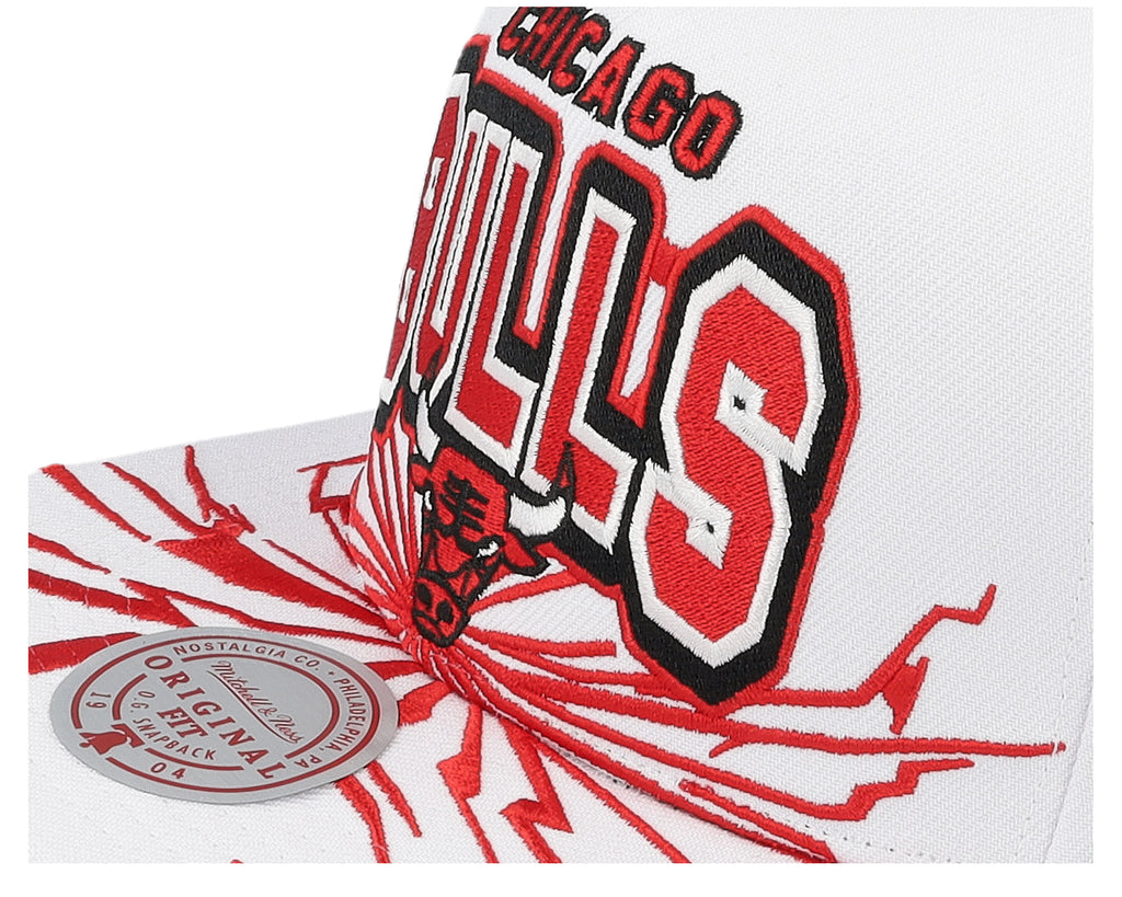 Mens Mitchell & Ness NBA AFTERSHOCK SNAPBACK BULLS
