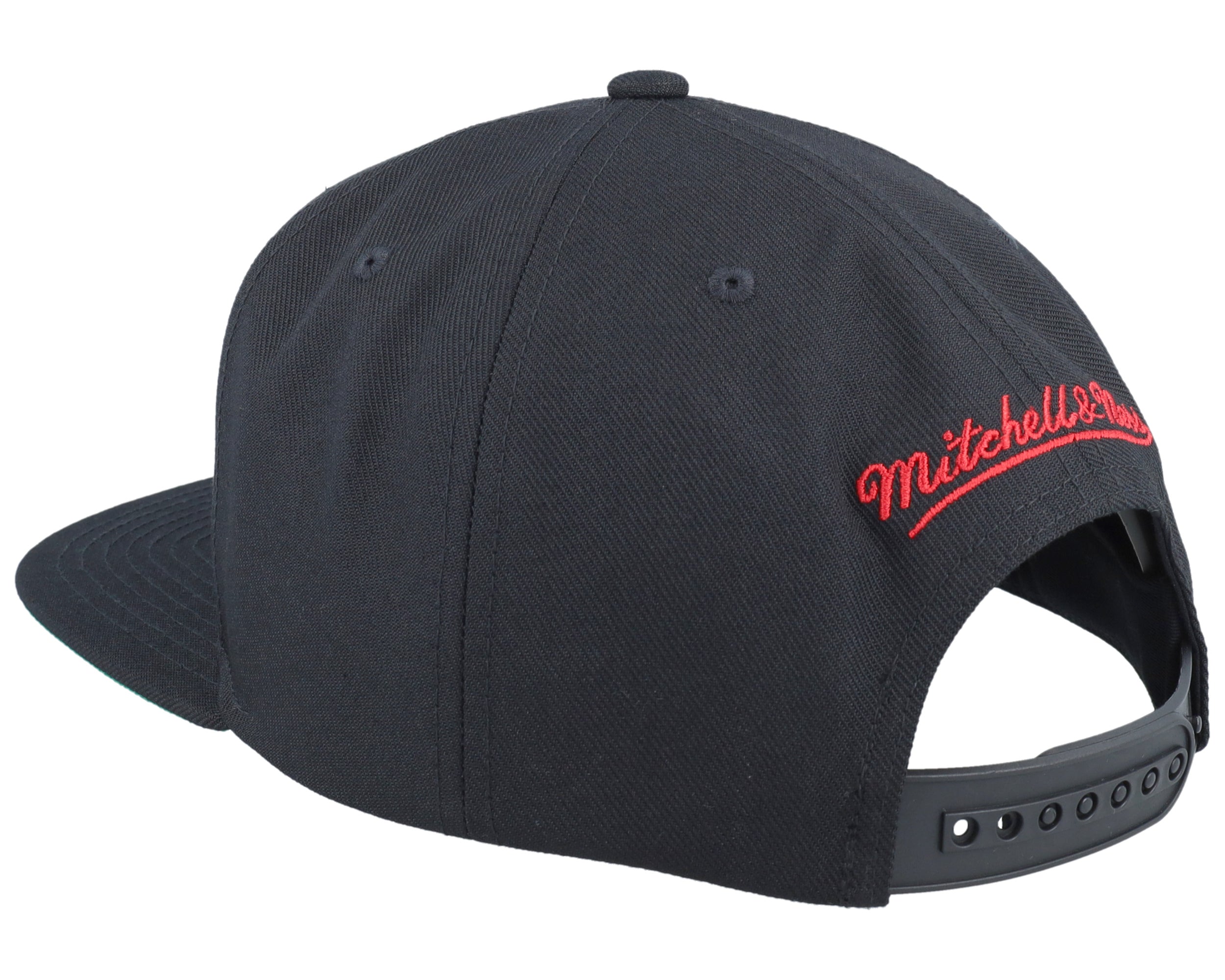 Mens Mitchell & Ness NBA GSHADOW SNAPBACK BULLS