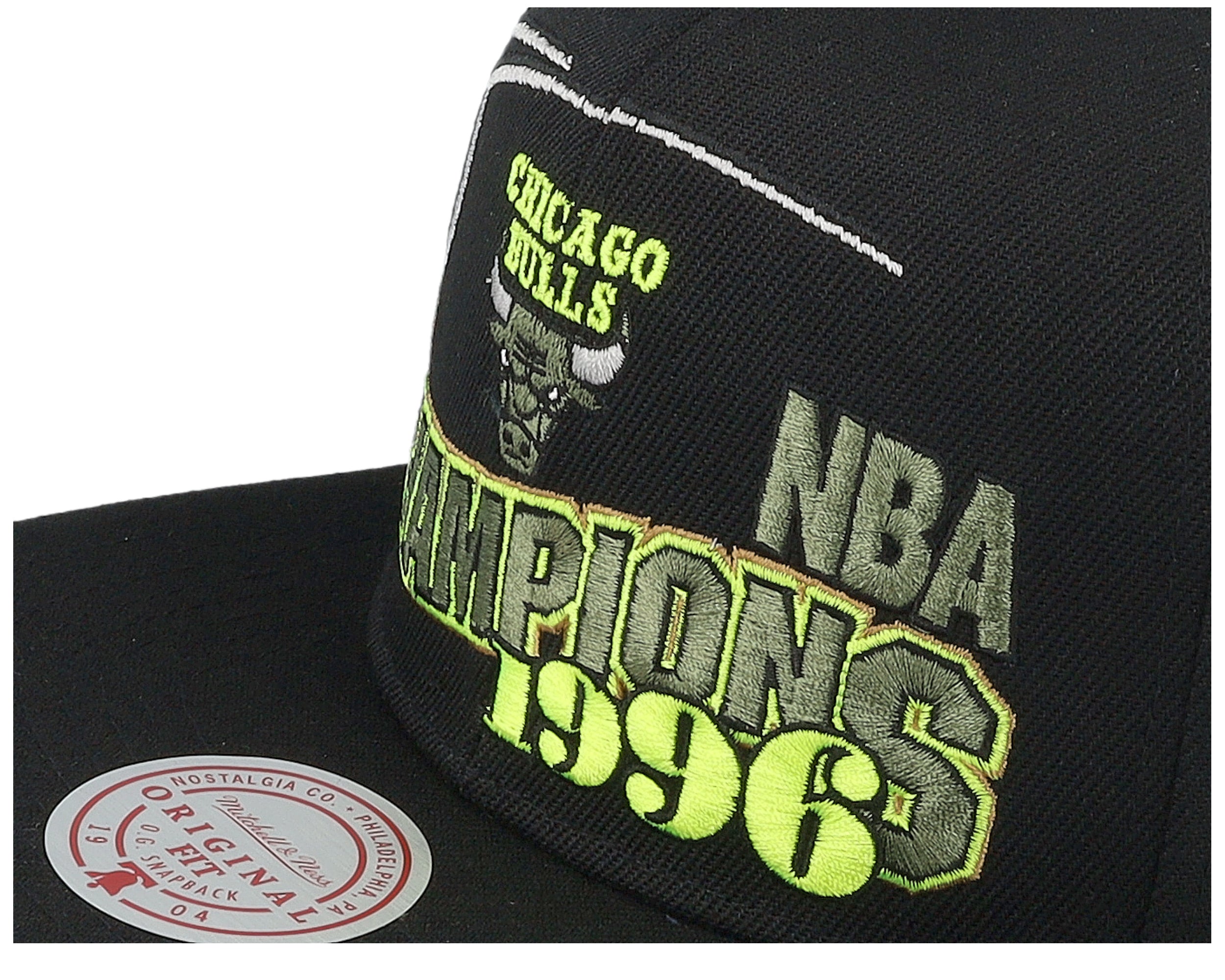 Mens Mitchell & Ness NBA 96 CHAMP FLIPSIDE SNAPBACK HWC BULLS