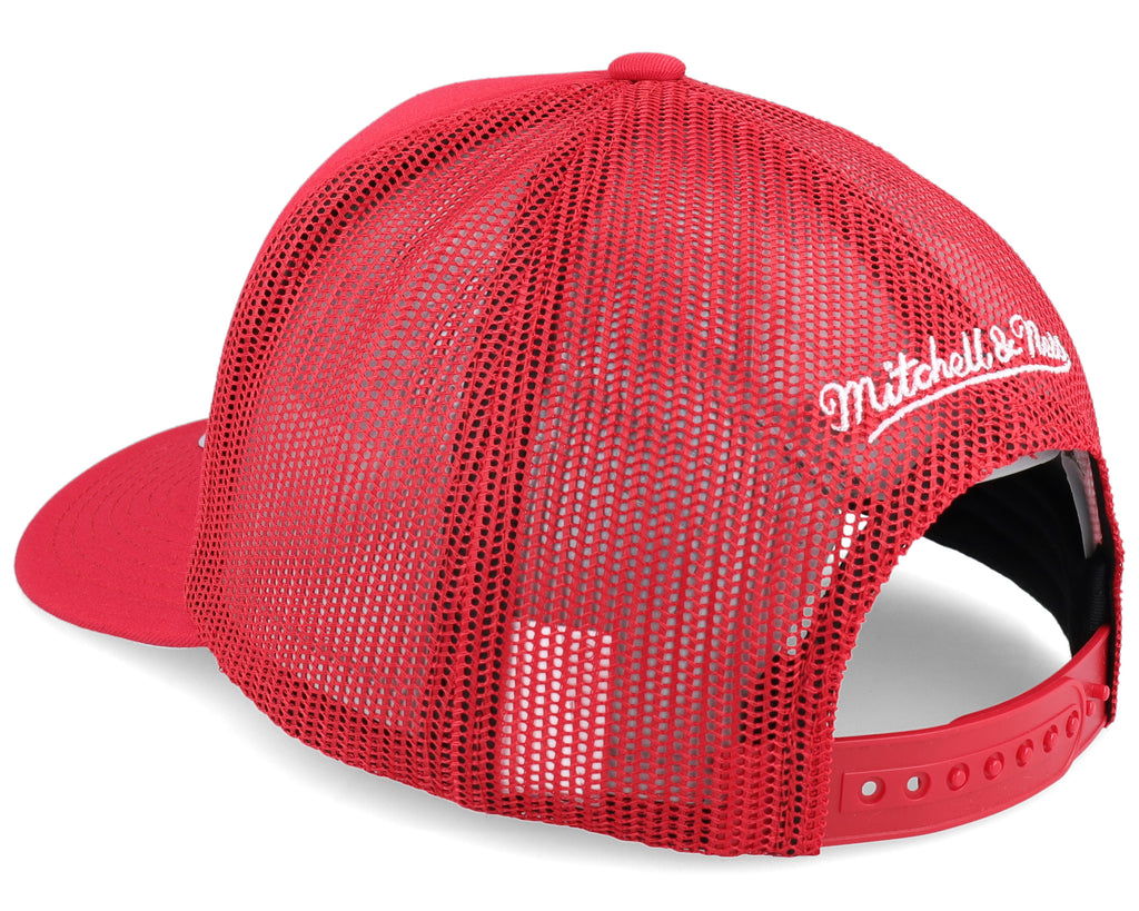 Mens Mitchell & Ness NBA EVERGREEN TRUCKER BULLS