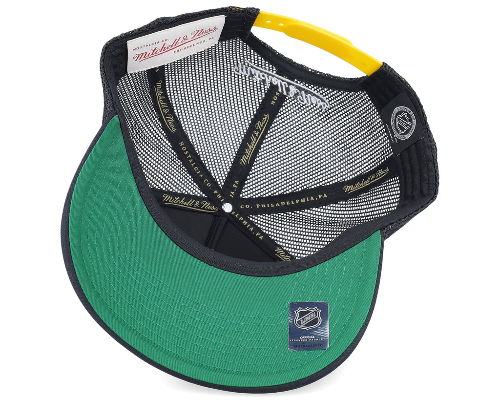Mens Mitchell & Ness NHL SPEEDWAY TRUCKER BRUINS