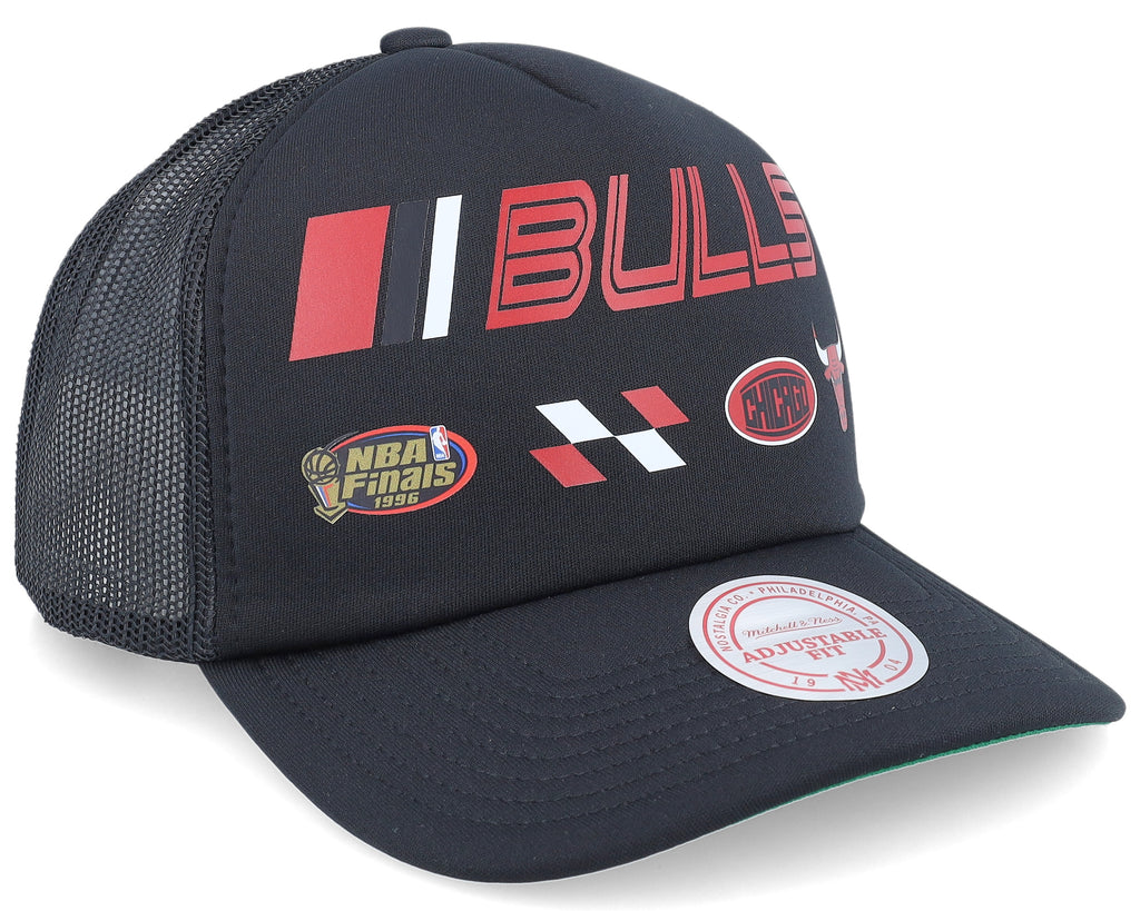 Mens Mitchell & Ness NBA SPEEDWAY TRUCKER HWC BULLS